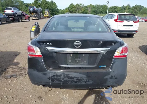 2015 Nissan Altima 2.5 S from USA, damaged, VIN 1N4AL3AP8FC228267